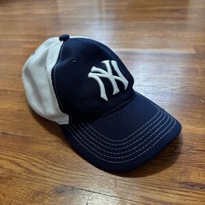 Navy New York Yankees Cap
